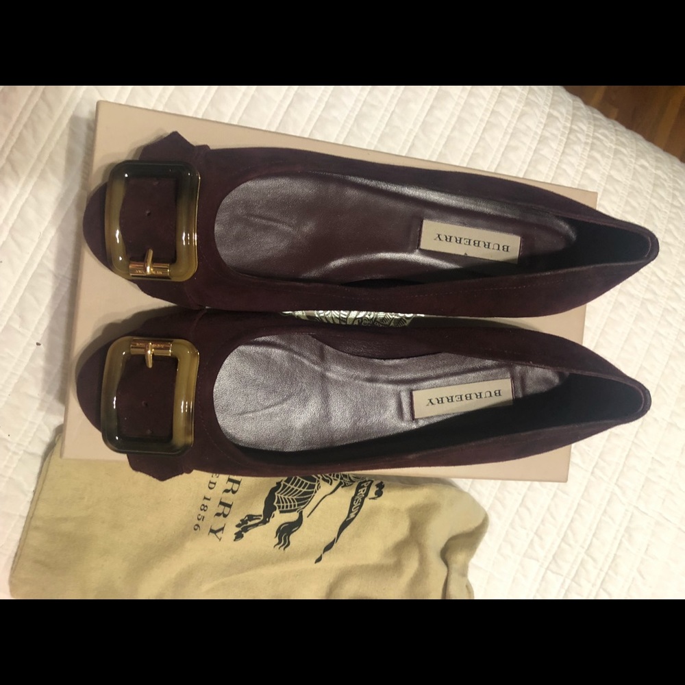 Burberry ladies flat Burgundy shoes